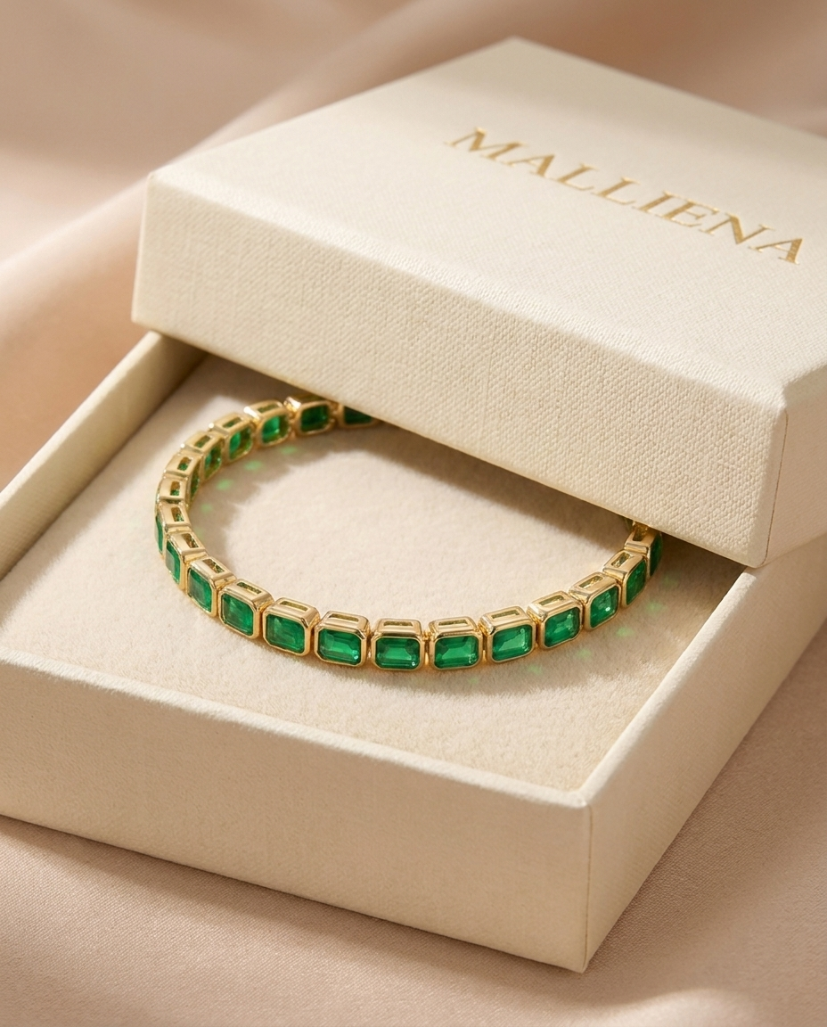 Pulsera Tenis Esmeralda en la caja de regalo MALLIENA